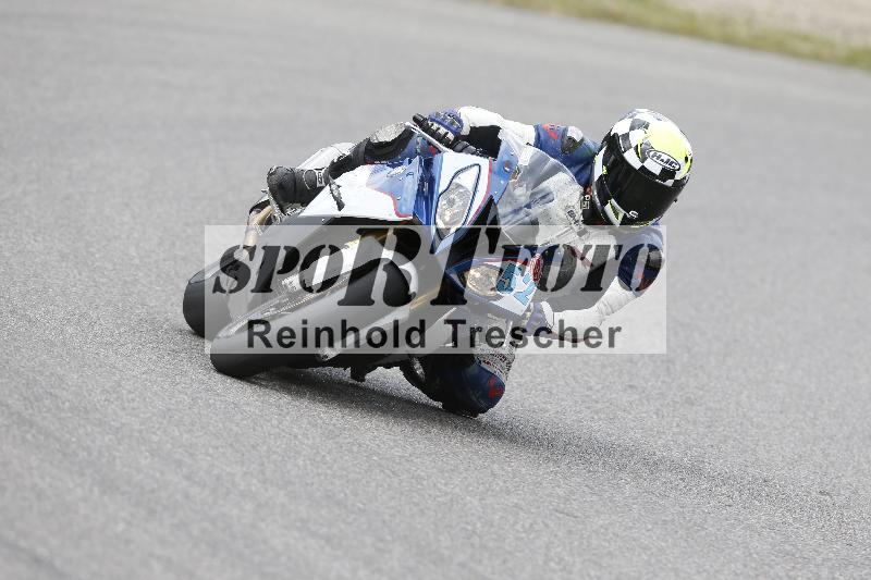 /09 19.04.2026  Caremotion get faster ADR/Gruppe rot/52